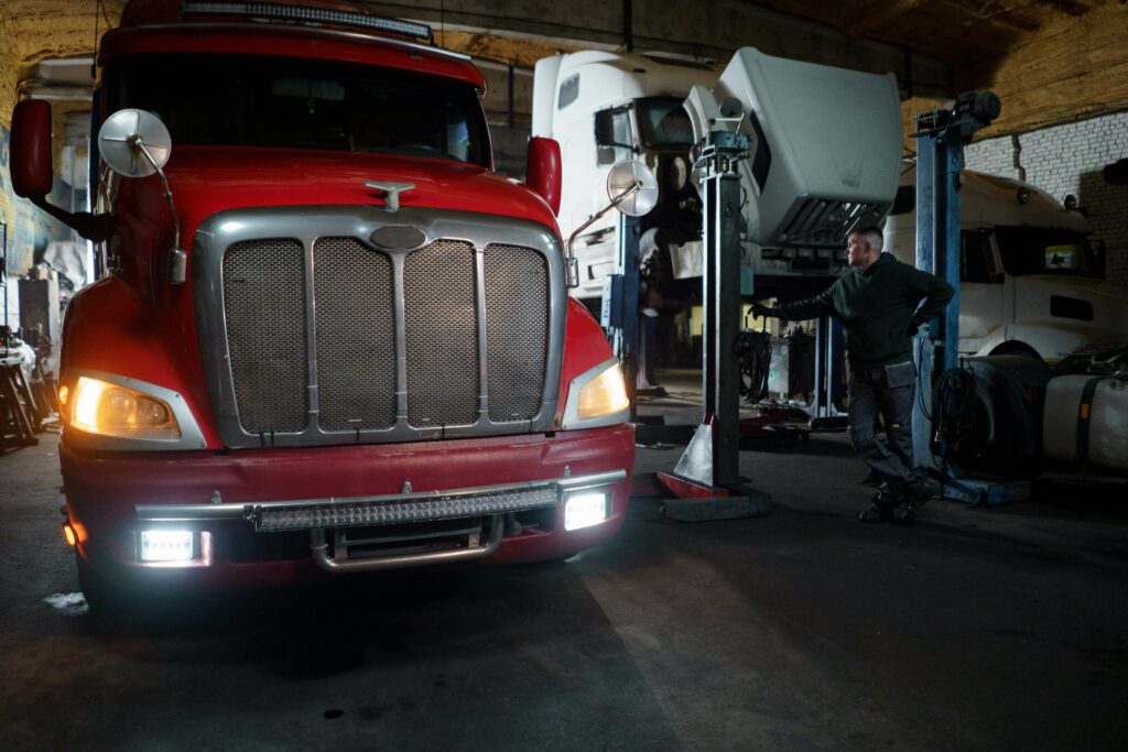 Tractor trailer semi truck semi trailer insurances